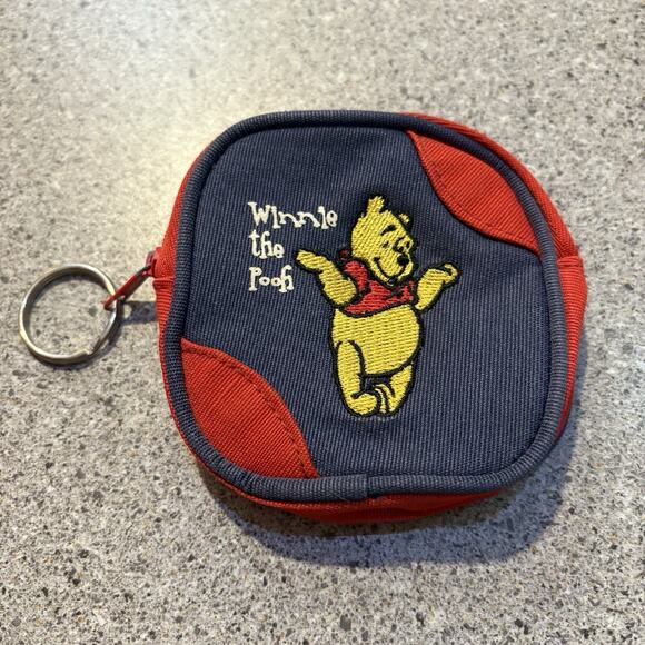 Vintage Y2K Disney Winnie The Pooh Bear Zippered Coin Purse Keychain 4" x 4" - Picture 1 of 5